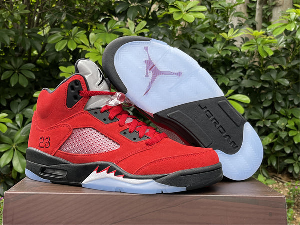 Pyre original Air Jordan 5 "Raging Bull" Bull Red