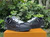 Value for money LOUIS VUITTON Trainer Black and White