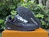 Value for money LOUIS VUITTON Trainer Black and White