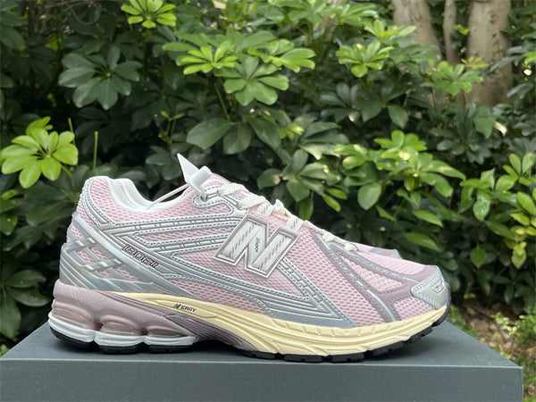 Pure original New Balance NB 1906R silver pink Item