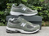 Pure original New Balance NB 2002R low-top running