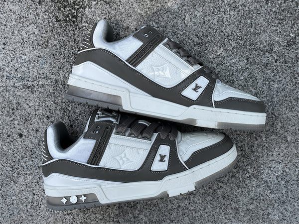 Value for money LOUIS VUITTON Trainer White Grey