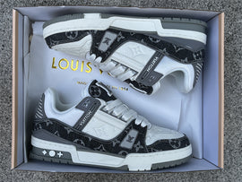 Value for money LOUIS VUITTON Trainer White Grey Denim