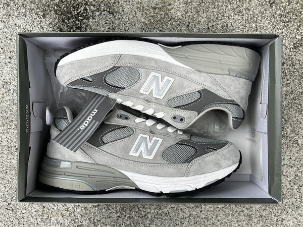 Pure original New Balance NB 993 gray Item