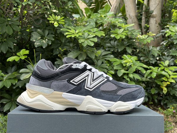 Pure original New Balance NB 9060 black Item