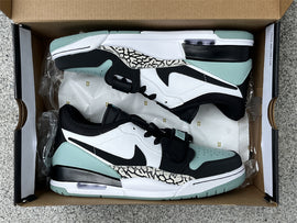 Pure original Jordan Legacy 312 Low white black green