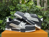 Value for money LOUIS VUITTON Trainer Black Grey